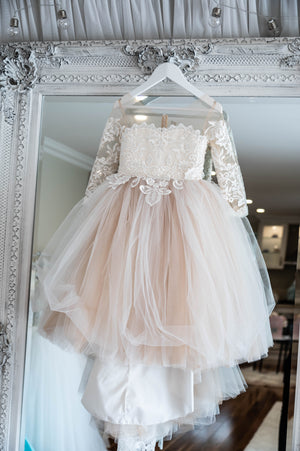 Tulle and Lace Flowergirl Dress - Arabella Annie Belle Boutique Tulle and Lace Flowergirl Dress - Arabella Annie Belle Boutique